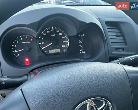 Зелений Тойота Хайлюкс, об'ємом двигуна 2.4 л та пробігом 134 тис. км за 18300 $, фото 7 на Automoto.ua