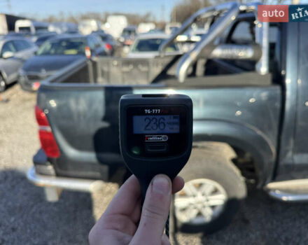 Зелений Тойота Хайлюкс, об'ємом двигуна 2.5 л та пробігом 349 тис. км за 17900 $, фото 25 на Automoto.ua