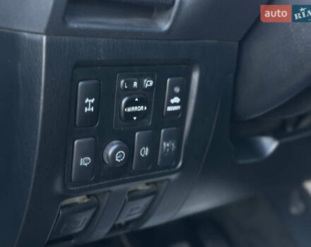 Зелений Тойота Хайлюкс, об'ємом двигуна 2.5 л та пробігом 349 тис. км за 17900 $, фото 18 на Automoto.ua