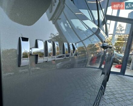 Зеленый Тойота Хайлюкс, объемом двигателя 2.76 л и пробегом 94 тыс. км за 46500 $, фото 6 на Automoto.ua