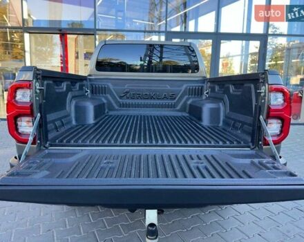 Зеленый Тойота Хайлюкс, объемом двигателя 2.76 л и пробегом 94 тыс. км за 46500 $, фото 15 на Automoto.ua