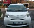 Білий Тойота АйКью, об'ємом двигуна 1 л та пробігом 120 тис. км за 4500 $, фото 1 на Automoto.ua