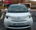 Білий Тойота АйКью, об'ємом двигуна 1 л та пробігом 120 тис. км за 4500 $, фото 1 на Automoto.ua