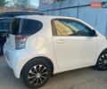 Белый Тойота АйКью, объемом двигателя 1 л и пробегом 140 тыс. км за 5300 $, фото 2 на Automoto.ua