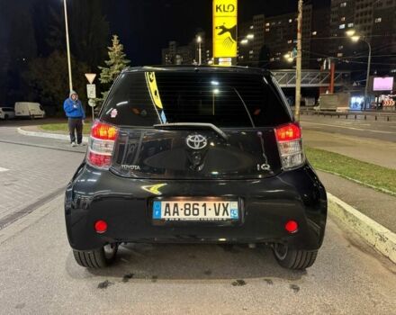 Черный Тойота АйКью, объемом двигателя 1 л и пробегом 34 тыс. км за 6036 $, фото 5 на Automoto.ua