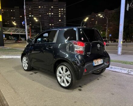 Черный Тойота АйКью, объемом двигателя 1 л и пробегом 34 тыс. км за 6036 $, фото 6 на Automoto.ua