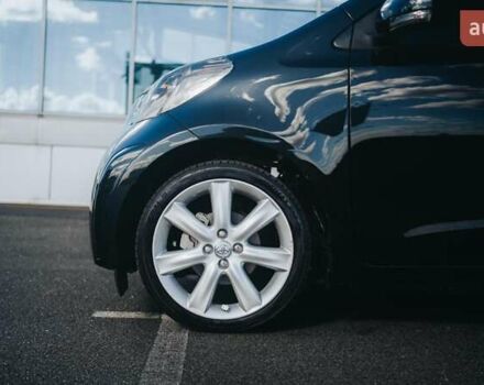 Черный Тойота АйКью, объемом двигателя 1 л и пробегом 34 тыс. км за 6000 $, фото 9 на Automoto.ua