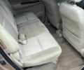 Бежевый Тойота Инова, объемом двигателя 2.7 л и пробегом 300 тыс. км за 6200 $, фото 6 на Automoto.ua