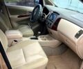 Бежевий Тойота Інова, об'ємом двигуна 2.7 л та пробігом 300 тис. км за 6200 $, фото 4 на Automoto.ua