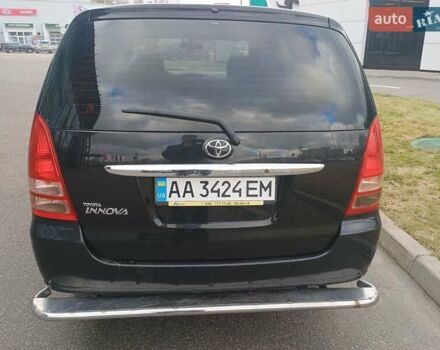 Чорний Тойота Інова, об'ємом двигуна 2.69 л та пробігом 213 тис. км за 7700 $, фото 2 на Automoto.ua