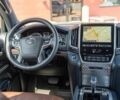 Белый Тойота Ленд Крузер 100, объемом двигателя 5.7 л и пробегом 40 тыс. км за 22000 $, фото 10 на Automoto.ua