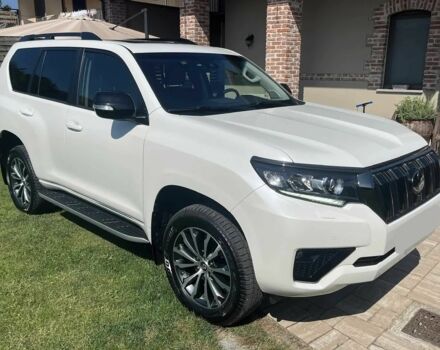 Белый Тойота Ленд Крузер 100, объемом двигателя 2.8 л и пробегом 24 тыс. км за 16000 $, фото 2 на Automoto.ua