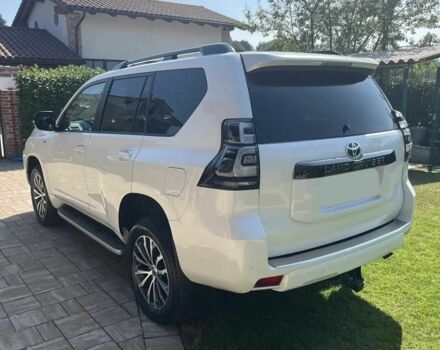 Белый Тойота Ленд Крузер 100, объемом двигателя 2.8 л и пробегом 24 тыс. км за 16000 $, фото 3 на Automoto.ua