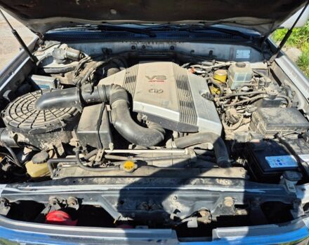 Бежевый Тойота Ленд Крузер 100, объемом двигателя 4.7 л и пробегом 360 тыс. км за 13600 $, фото 11 на Automoto.ua