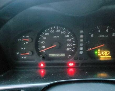 Чорний Тойота Ленд Крузер 100, об'ємом двигуна 4.7 л та пробігом 385 тис. км за 11500 $, фото 6 на Automoto.ua