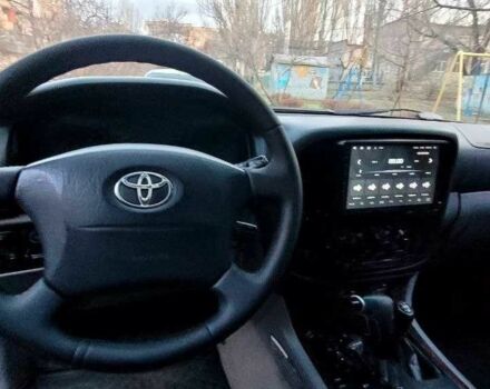 Чорний Тойота Ленд Крузер 100, об'ємом двигуна 4.7 л та пробігом 385 тис. км за 11500 $, фото 8 на Automoto.ua