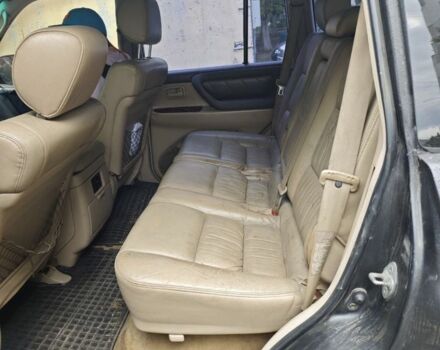 Черный Тойота Ленд Крузер 100, объемом двигателя 4.7 л и пробегом 300 тыс. км за 6000 $, фото 5 на Automoto.ua