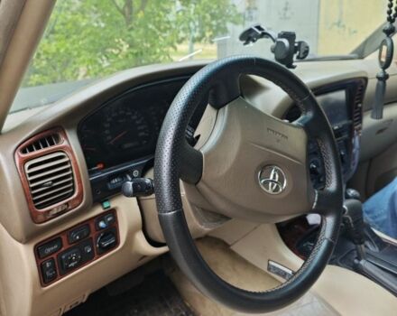 Черный Тойота Ленд Крузер 100, объемом двигателя 4.7 л и пробегом 300 тыс. км за 6000 $, фото 4 на Automoto.ua