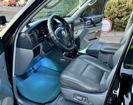 Чорний Тойота Ленд Крузер 100, об'ємом двигуна 4.7 л та пробігом 430 тис. км за 25000 $, фото 6 на Automoto.ua