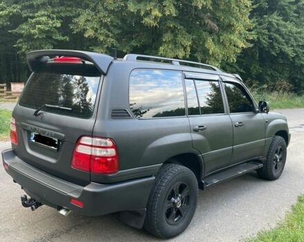 Черный Тойота Ленд Крузер 100, объемом двигателя 4.7 л и пробегом 386 тыс. км за 16800 $, фото 3 на Automoto.ua