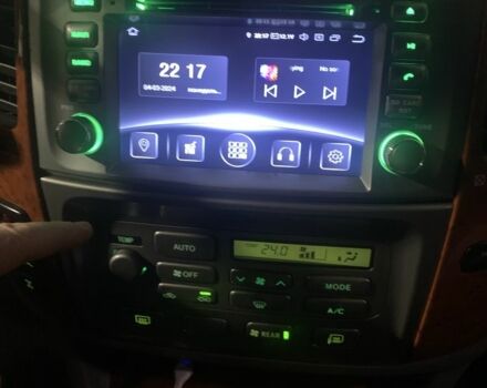 Черный Тойота Ленд Крузер 100, объемом двигателя 4.2 л и пробегом 260 тыс. км за 30000 $, фото 3 на Automoto.ua