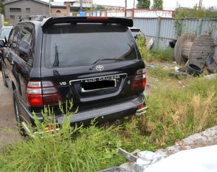 Черный Тойота Ленд Крузер 100, объемом двигателя 4.7 л и пробегом 145 тыс. км за 8500 $, фото 6 на Automoto.ua
