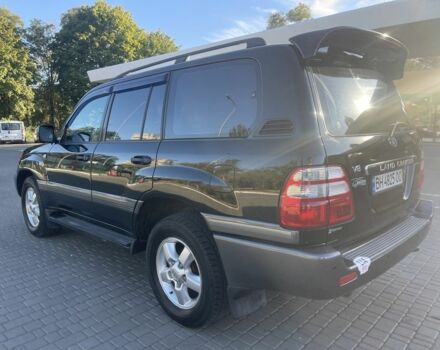 Черный Тойота Ленд Крузер 100, объемом двигателя 4.7 л и пробегом 245 тыс. км за 12200 $, фото 4 на Automoto.ua