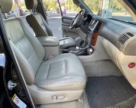 Черный Тойота Ленд Крузер 100, объемом двигателя 4.7 л и пробегом 245 тыс. км за 12200 $, фото 12 на Automoto.ua