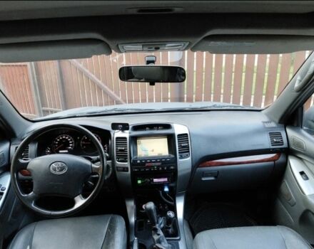 Чорний Тойота Ленд Крузер 100, об'ємом двигуна 3 л та пробігом 230 тис. км за 4100 $, фото 5 на Automoto.ua