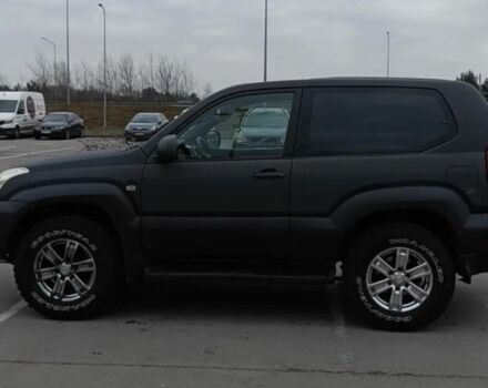 Чорний Тойота Ленд Крузер 100, об'ємом двигуна 3 л та пробігом 230 тис. км за 4100 $, фото 3 на Automoto.ua