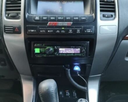 Чорний Тойота Ленд Крузер 100, об'ємом двигуна 3 л та пробігом 230 тис. км за 4100 $, фото 8 на Automoto.ua