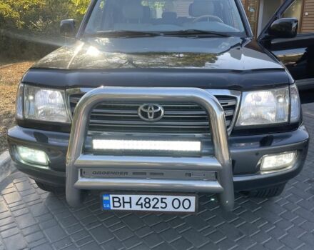 Черный Тойота Ленд Крузер 100, объемом двигателя 4.7 л и пробегом 245 тыс. км за 12200 $, фото 21 на Automoto.ua