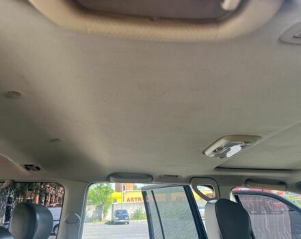 Черный Тойота Ленд Крузер 100, объемом двигателя 4.5 л и пробегом 341 тыс. км за 13499 $, фото 12 на Automoto.ua