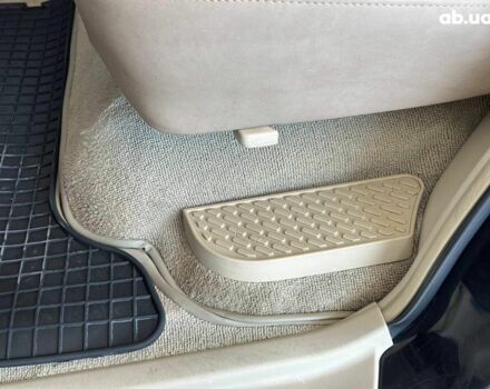 Черный Тойота Ленд Крузер 100, объемом двигателя 4.5 л и пробегом 276 тыс. км за 13990 $, фото 20 на Automoto.ua