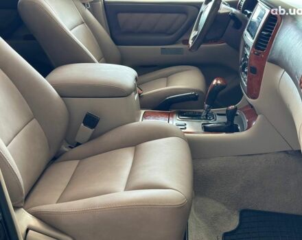 Черный Тойота Ленд Крузер 100, объемом двигателя 4.5 л и пробегом 276 тыс. км за 13990 $, фото 15 на Automoto.ua