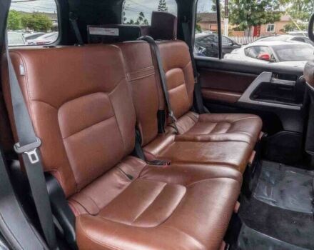 Черный Тойота Ленд Крузер 100, объемом двигателя 5.7 л и пробегом 38 тыс. км за 9000 $, фото 11 на Automoto.ua