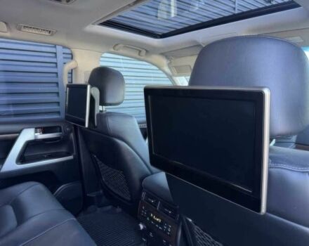 Черный Тойота Ленд Крузер 100, объемом двигателя 5.7 л и пробегом 50 тыс. км за 45000 $, фото 14 на Automoto.ua