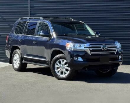 Черный Тойота Ленд Крузер 100, объемом двигателя 5.7 л и пробегом 50 тыс. км за 20000 $, фото 2 на Automoto.ua