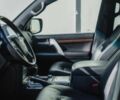 Черный Тойота Ленд Крузер 100, объемом двигателя 5.7 л и пробегом 34 тыс. км за 32000 $, фото 7 на Automoto.ua