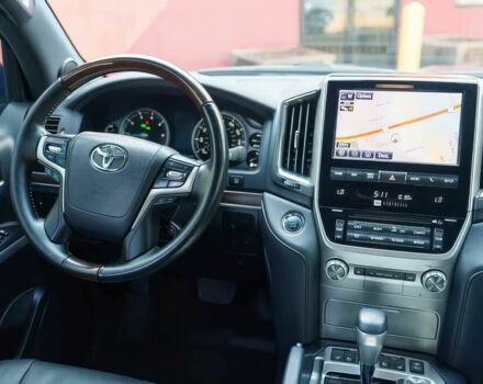 Черный Тойота Ленд Крузер 100, объемом двигателя 5.7 л и пробегом 38 тыс. км за 45000 $, фото 11 на Automoto.ua