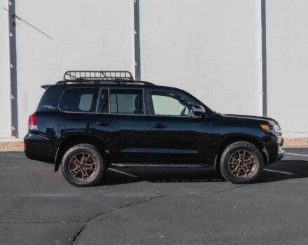 Черный Тойота Ленд Крузер 100, объемом двигателя 5.7 л и пробегом 34 тыс. км за 32000 $, фото 2 на Automoto.ua