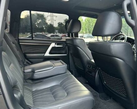 Черный Тойота Ленд Крузер 100, объемом двигателя 4.46 л и пробегом 134 тыс. км за 66000 $, фото 6 на Automoto.ua