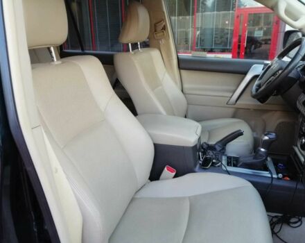 Черный Тойота Ленд Крузер 100, объемом двигателя 2.8 л и пробегом 13 тыс. км за 46000 $, фото 10 на Automoto.ua