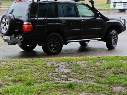 Тойота Ленд Крузер 100 2001 в Николаеве на Automoto.ua Черный Тойота Ленд Крузер 100, объемом двигателя 0 л и пробегом 340 тыс. км за 8000 $, фото 1 на Automoto.ua