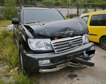 Черный Тойота Ленд Крузер 100, объемом двигателя 4.7 л и пробегом 145 тыс. км за 8500 $, фото 1 на Automoto.ua