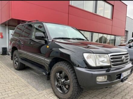 Тойота Ленд Крузер 100 2003 в Сумах на Automoto.ua Черный Тойота Ленд Крузер 100, объемом двигателя 4.2 л и пробегом 277 тыс. км за 3300 $, фото 1 на Automoto.ua