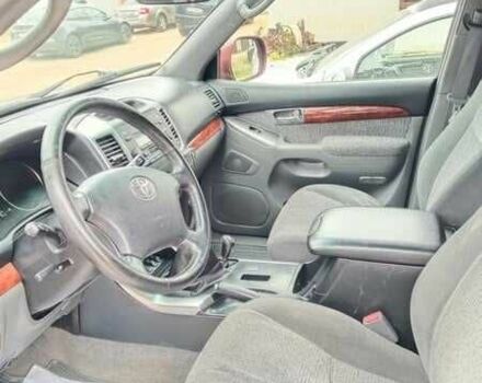 Красный Тойота Ленд Крузер 100, объемом двигателя 3 л и пробегом 240 тыс. км за 3121 $, фото 4 на Automoto.ua