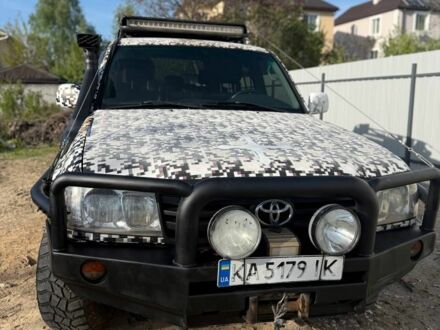 Тойота Ленд Крузер 100 2000 у Белой Церкве на Automoto.ua Червоний Тойота Ленд Крузер 100, об'ємом двигуна 4.2 л та пробігом 369 тис. км за 10500 $, фото 1 на Automoto.ua