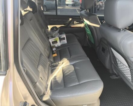 Сірий Тойота Ленд Крузер 100, об'ємом двигуна 4.7 л та пробігом 484 тис. км за 13000 $, фото 5 на Automoto.ua