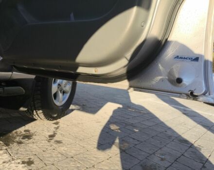 Сірий Тойота Ленд Крузер 100, об'ємом двигуна 4.7 л та пробігом 484 тис. км за 13000 $, фото 12 на Automoto.ua